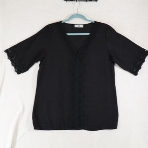 Womens S/M Black Viscose Lace Trim V-Neck Blouse Half Sleeve Crochet Top
